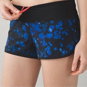 LULULEMON SPEED SHORT | SIZE 2 | DANDY DIGIE PORCELAINE BLACK | 2.5 “